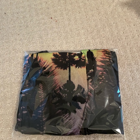 COPY - Eleven Paris Life is a Joke Collection - Picture 16 of 16